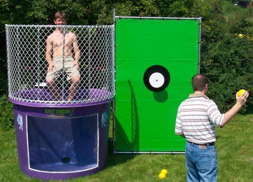 How long does it take to fill the dunk tank with water?